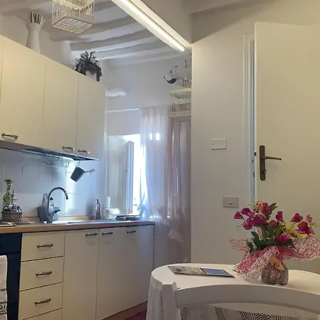 Incantevole Nel Centro Di Apartment Arezzo